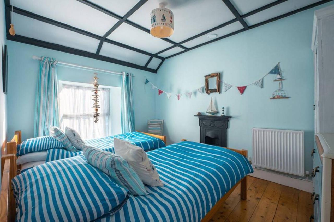Cosy Welsh Cottage In St Davids Centre With Garden Экстерьер фото