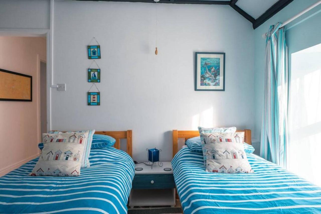 Cosy Welsh Cottage In St Davids Centre With Garden Экстерьер фото